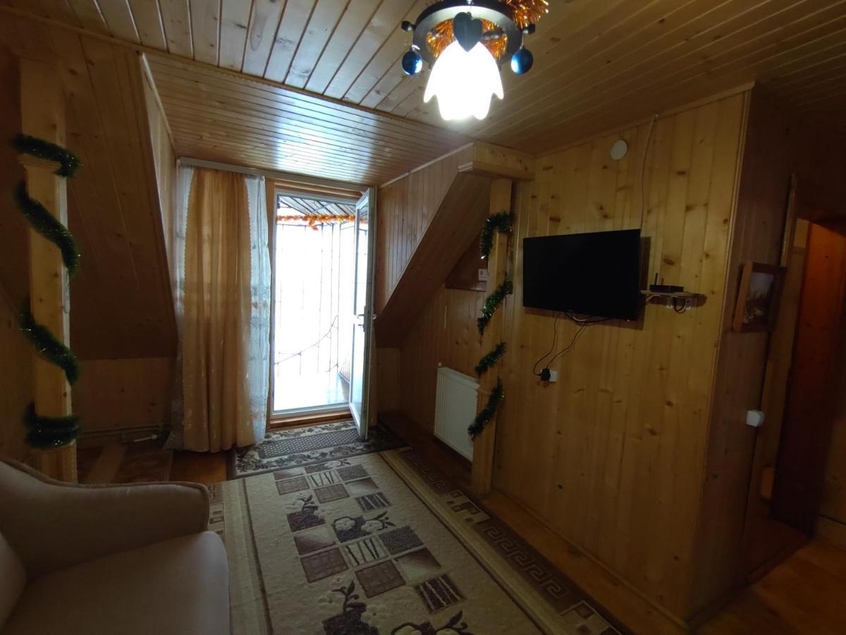 Guesthouse U Dida Viktora Iaremcea Exterior foto